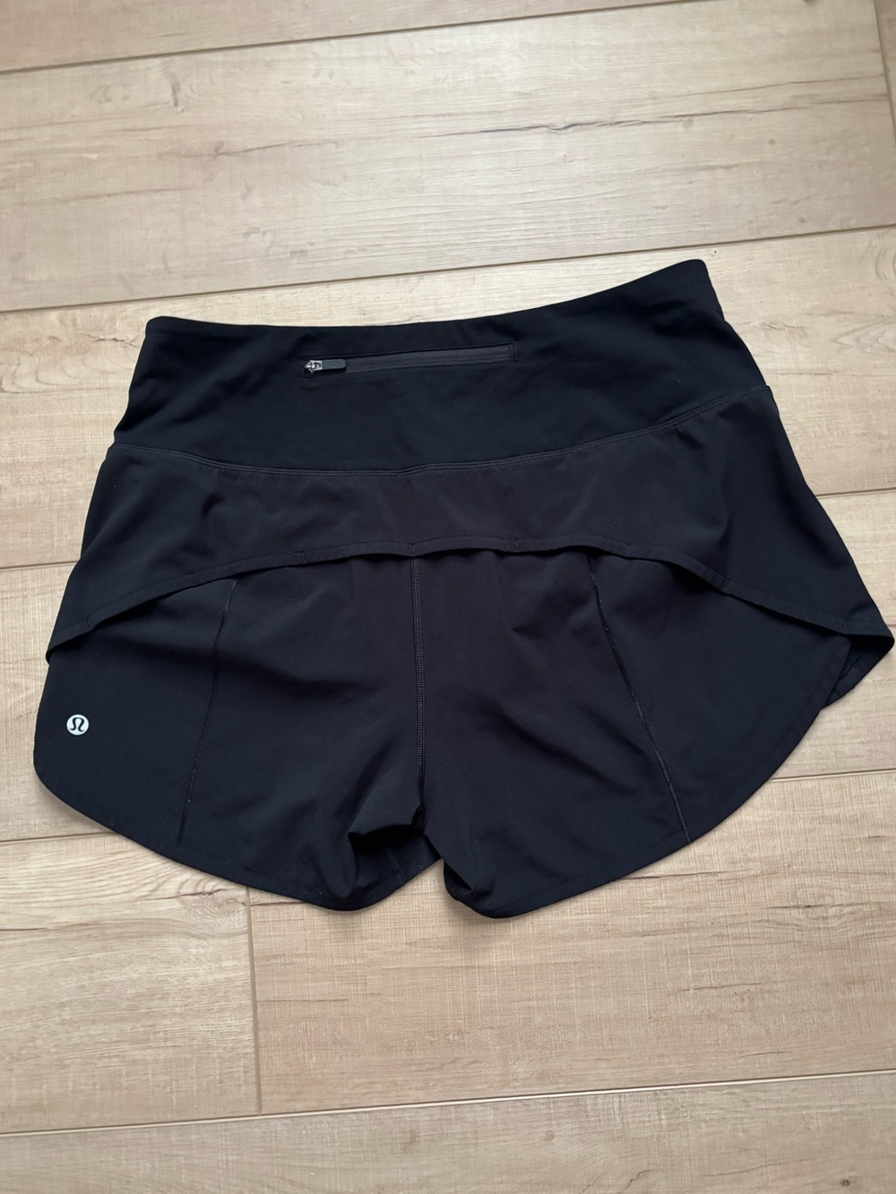 Lululemon Speed Up High Rise Lined 4” Shorts - Picture 4 of 9